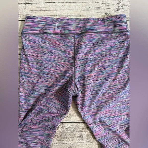 Athletic leggings/Yoga pants - Picture 2 of 7